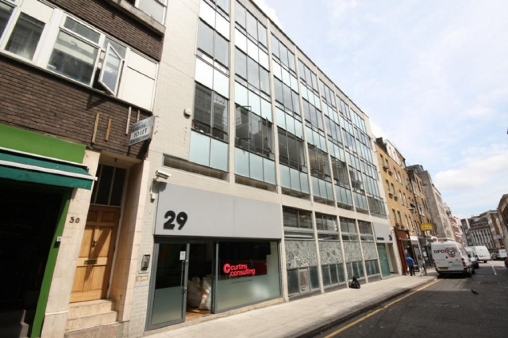 £55.00 per sq ft – 26-29 St Cross St, Clerkenwell, London EC1N 8UH – Office Space for Lease