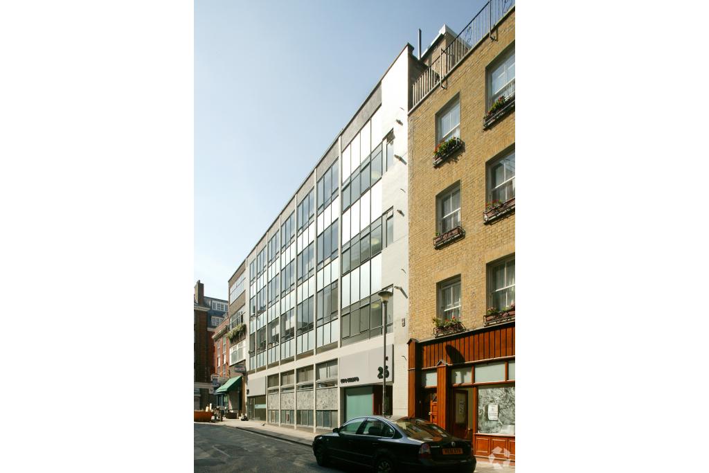 £55.00 per sq ft – 26-29 St Cross St, Clerkenwell, London EC1N 8UH – Office Space for Lease