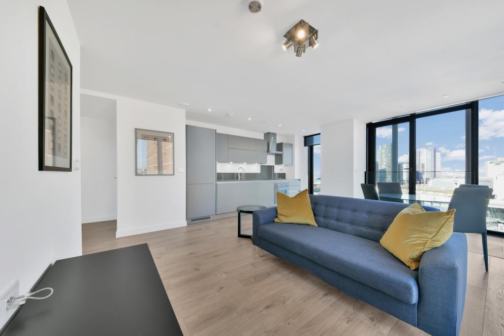 Stratosphere Tower, Great Eastern Road, Stratford, London, E15 – 2 Bedroom Apartment