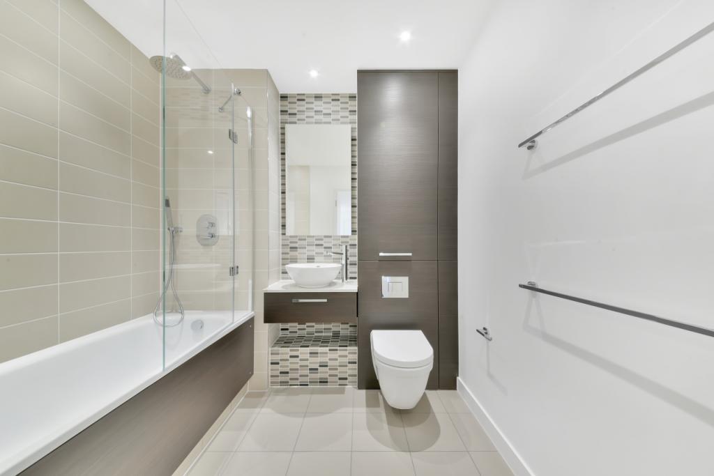 Stratosphere Tower, Great Eastern Road, Stratford, London, E15 – 2 Bedroom Apartment