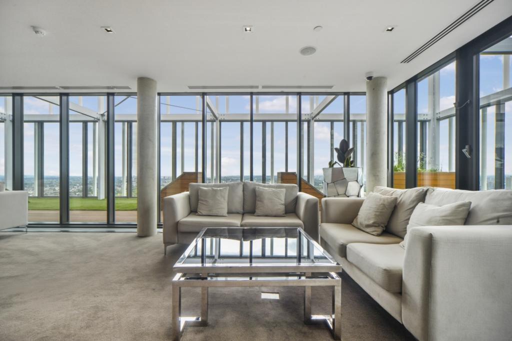 Stratosphere Tower, Great Eastern Road, Stratford, London, E15 – 2 Bedroom Apartment