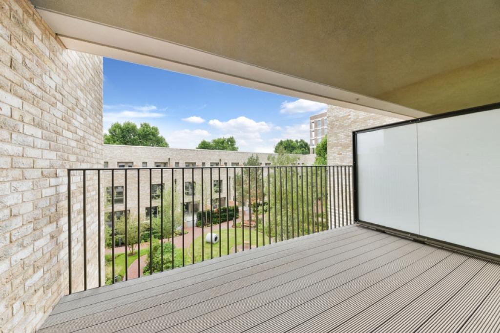 Elephant Park, Heygate Street, Elephant and Castle, London, SE17 – 2 Bedroom Apartment for Sale