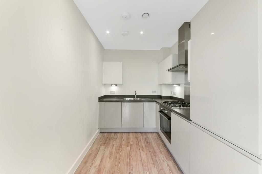 Hilltop Avenue, Stonebridge, London, NW10 – 1 Bedroom Apartment for Sale – £282,000