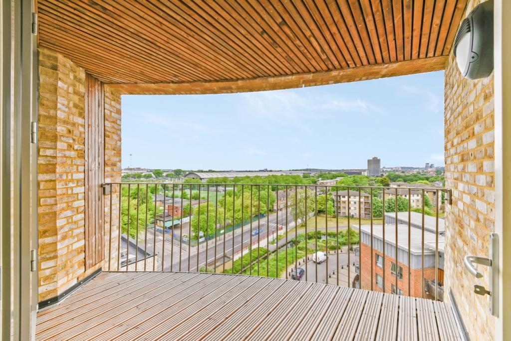 Hilltop Avenue, Stonebridge, London, NW10 – 1 Bedroom Apartment for Sale – £282,000