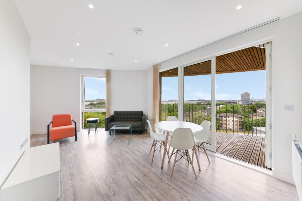 Hilltop Avenue, Stonebridge, London, NW10 – 1 Bedroom Apartment for Sale – £282,000