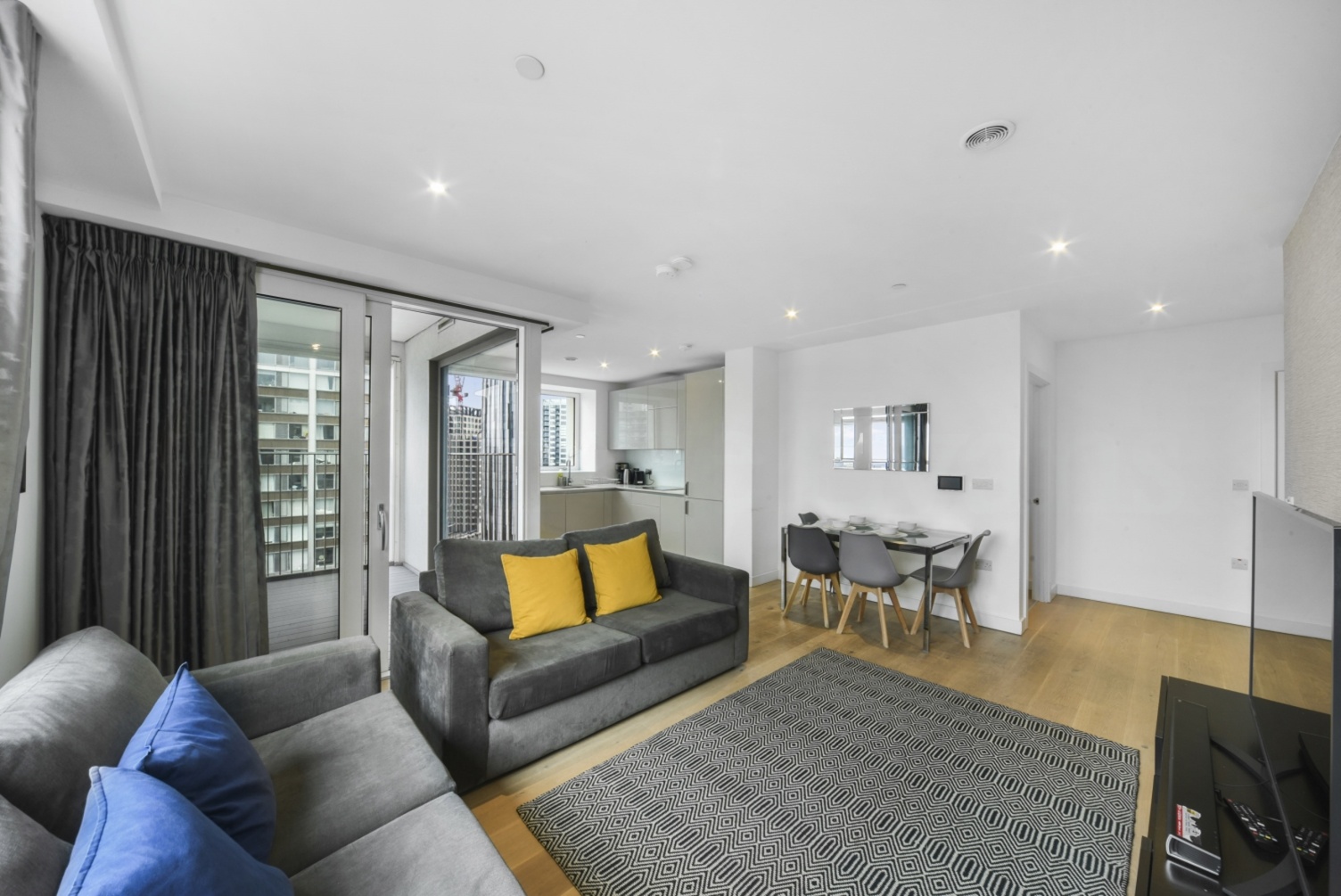 Elephant Park – 2 Bedroom Apartment for Sale – £850,000 – Elephant and Castle, London SE17