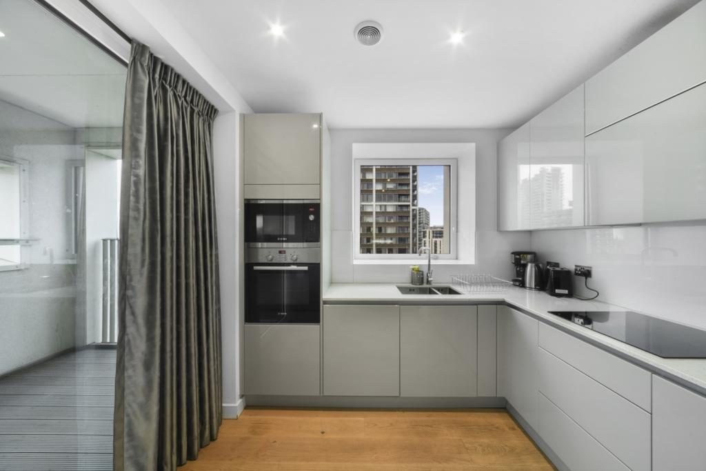 Elephant Park – 2 Bedroom Apartment for Sale – £850,000 – Elephant and Castle, London SE17