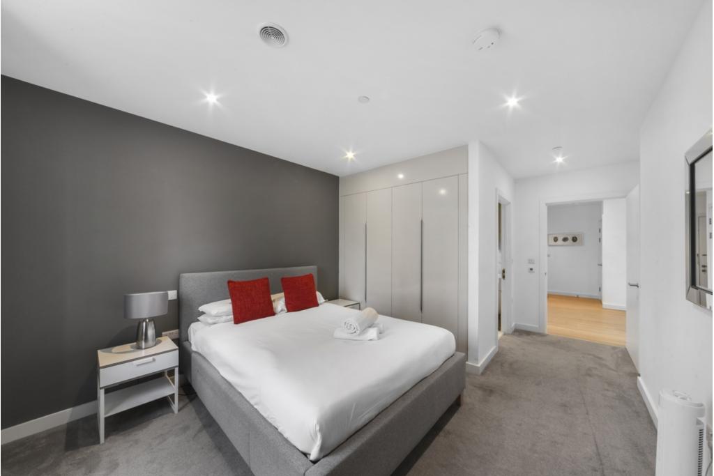 Elephant Park – 2 Bedroom Apartment for Sale – £850,000 – Elephant and Castle, London SE17