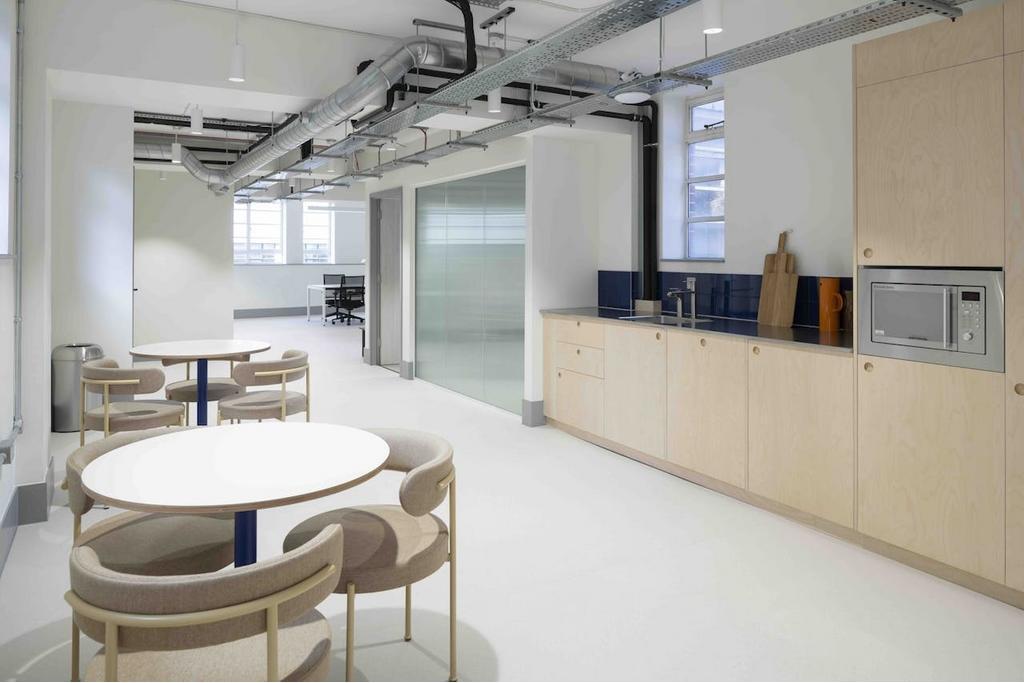 17-19 Aylesbury St – Office Space for Lease – Clerkenwell Submarket, London EC1R 0DB