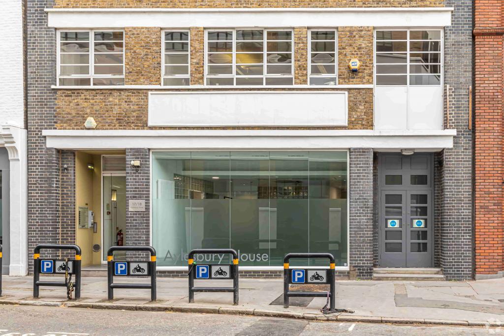 17-19 Aylesbury St – Office Space for Lease – Clerkenwell Submarket, London EC1R 0DB