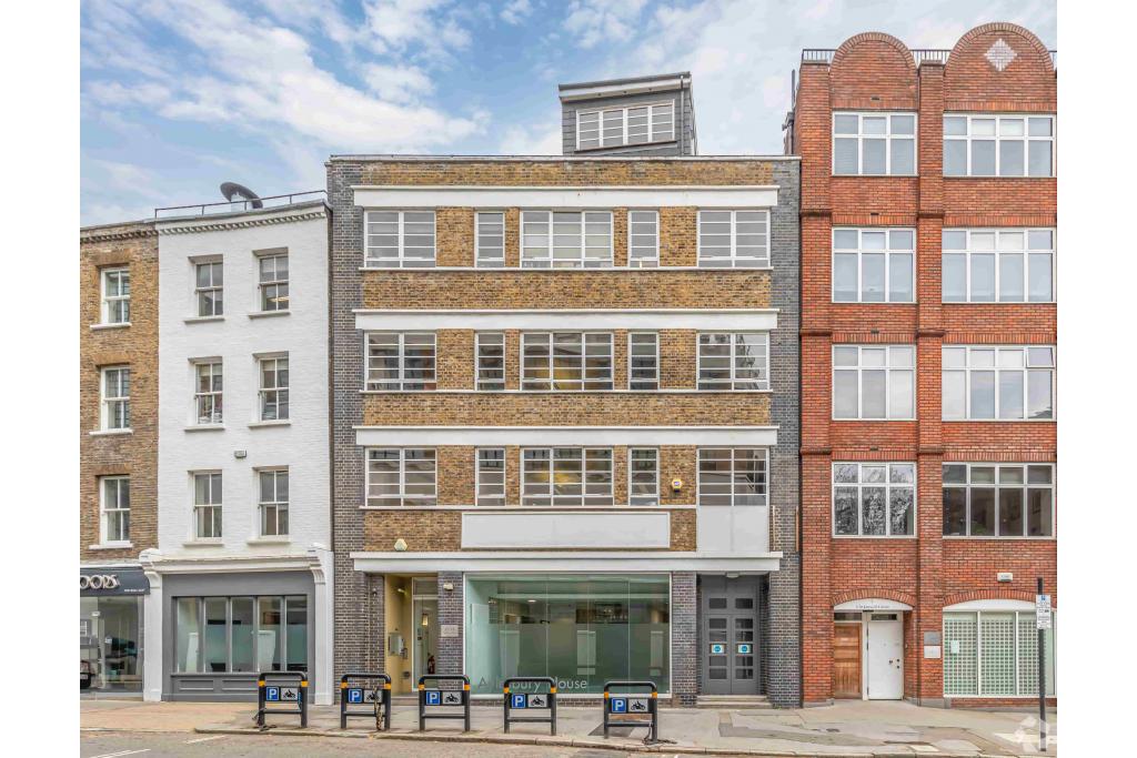 17-19 Aylesbury St – Office Space for Lease – Clerkenwell Submarket, London EC1R 0DB