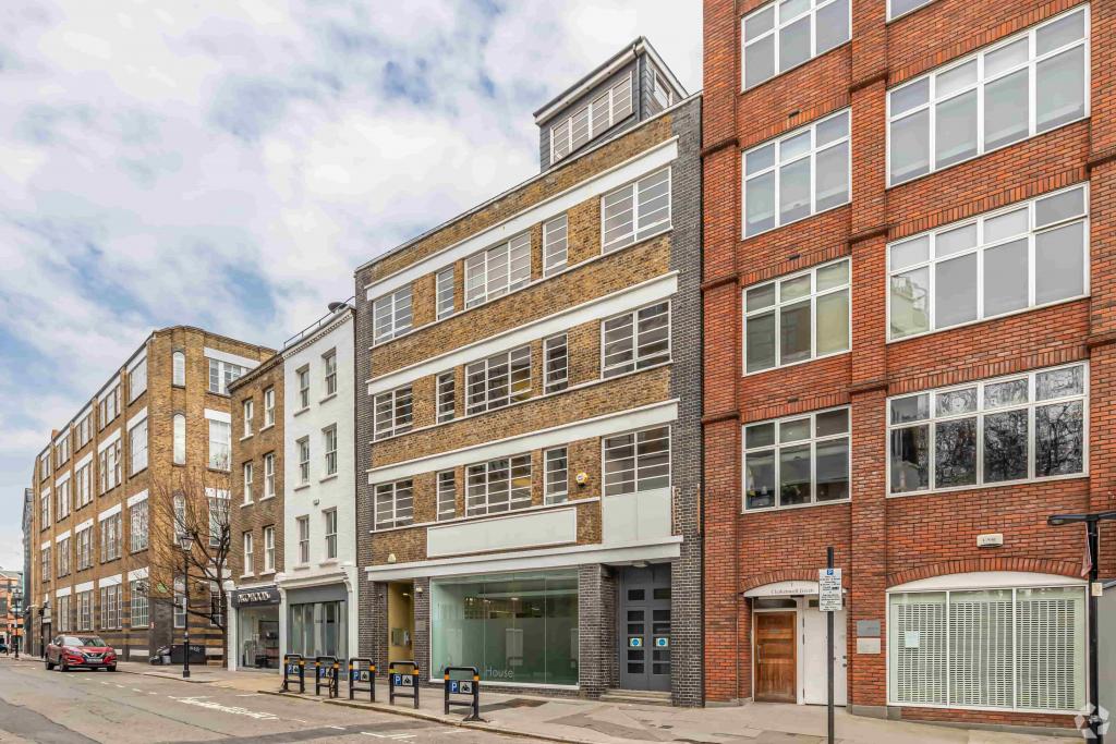 17-19 Aylesbury St – Office Space for Lease – Clerkenwell Submarket, London EC1R 0DB