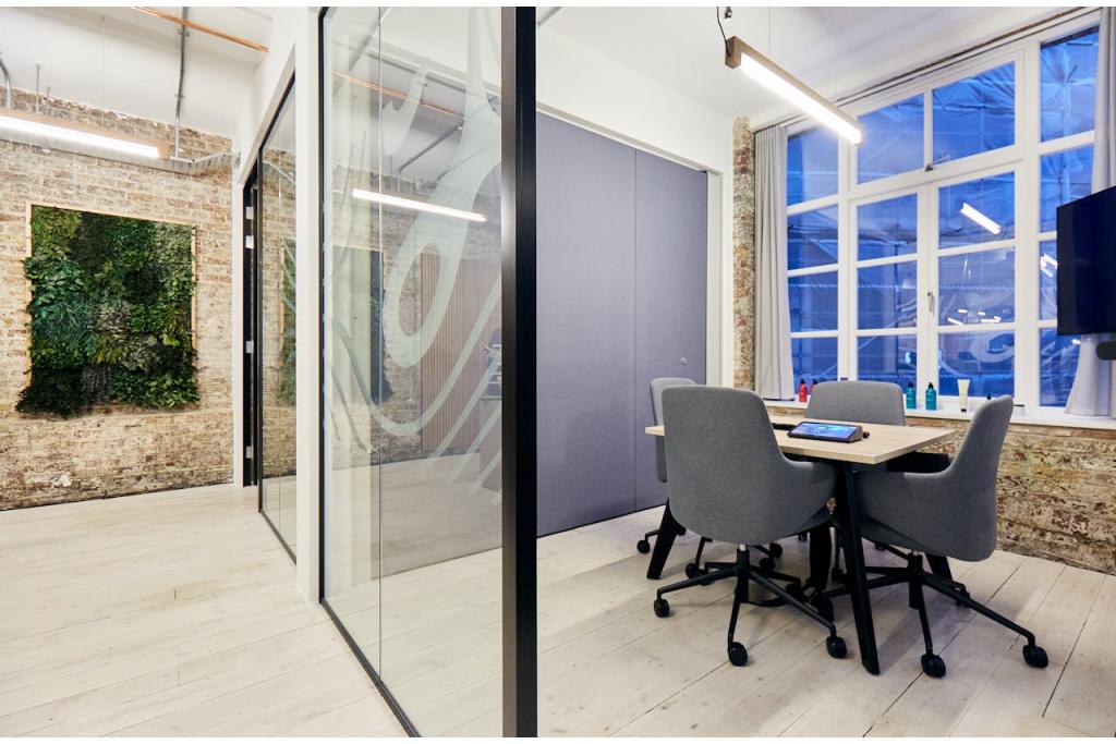 10-11 Clerkenwell Green – Office Space for Lease – Clerkenwell Submarket, London