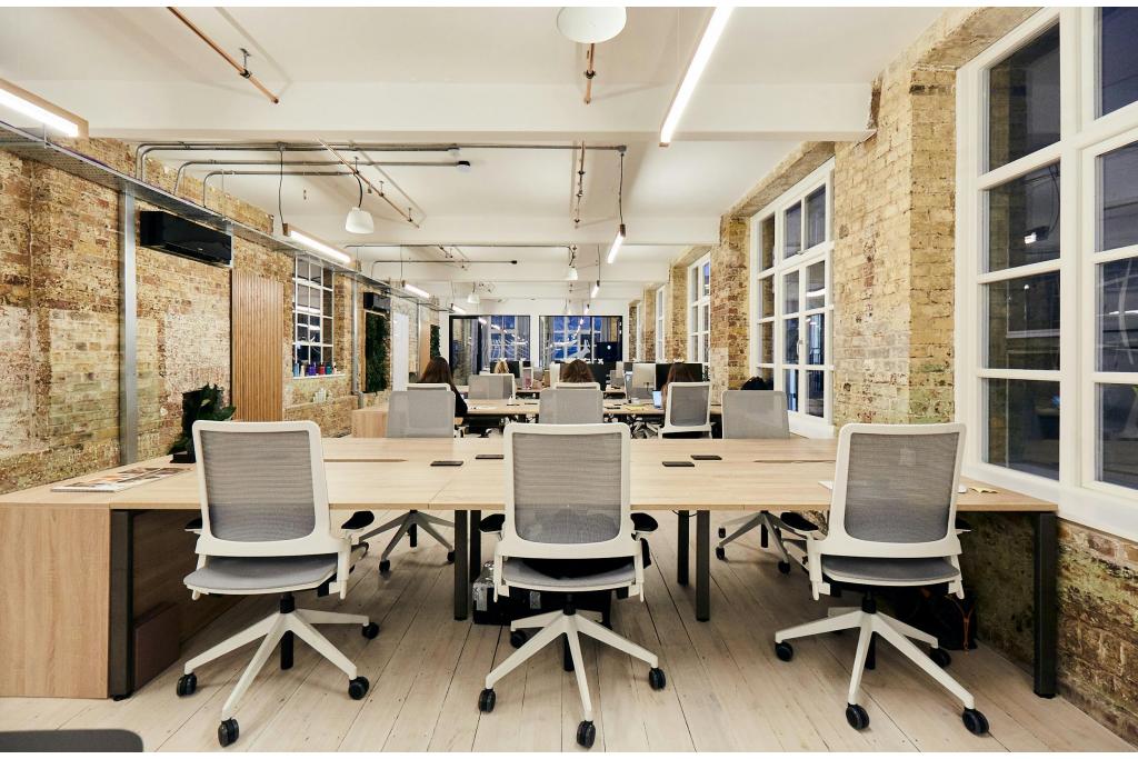 10-11 Clerkenwell Green – Office Space for Lease – Clerkenwell Submarket, London