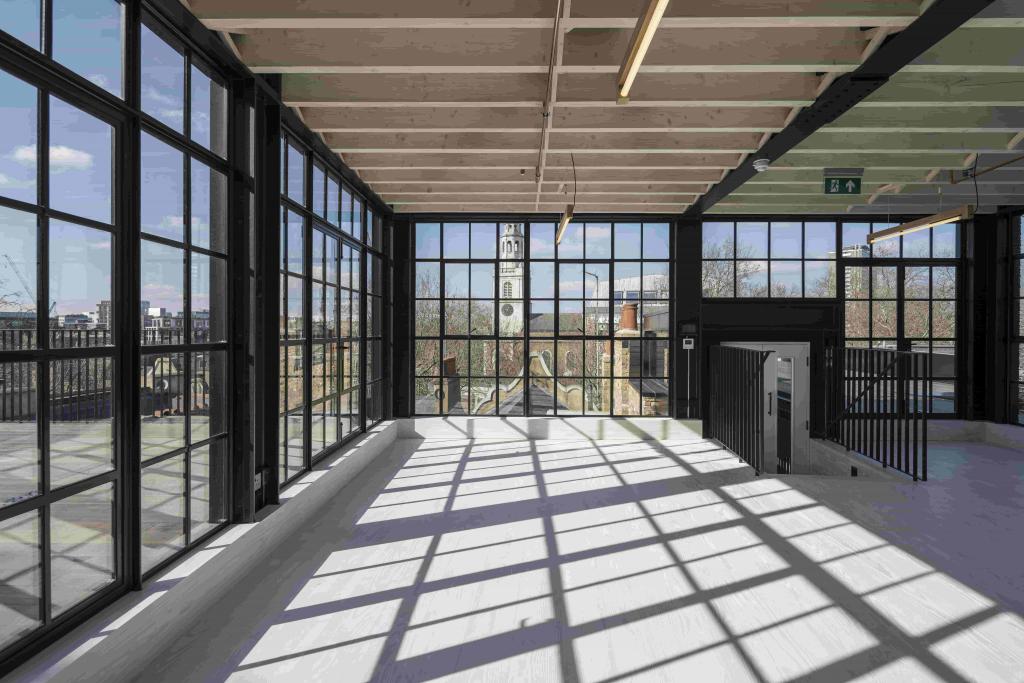 10-11 Clerkenwell Green – Office Space for Lease – Clerkenwell Submarket, London