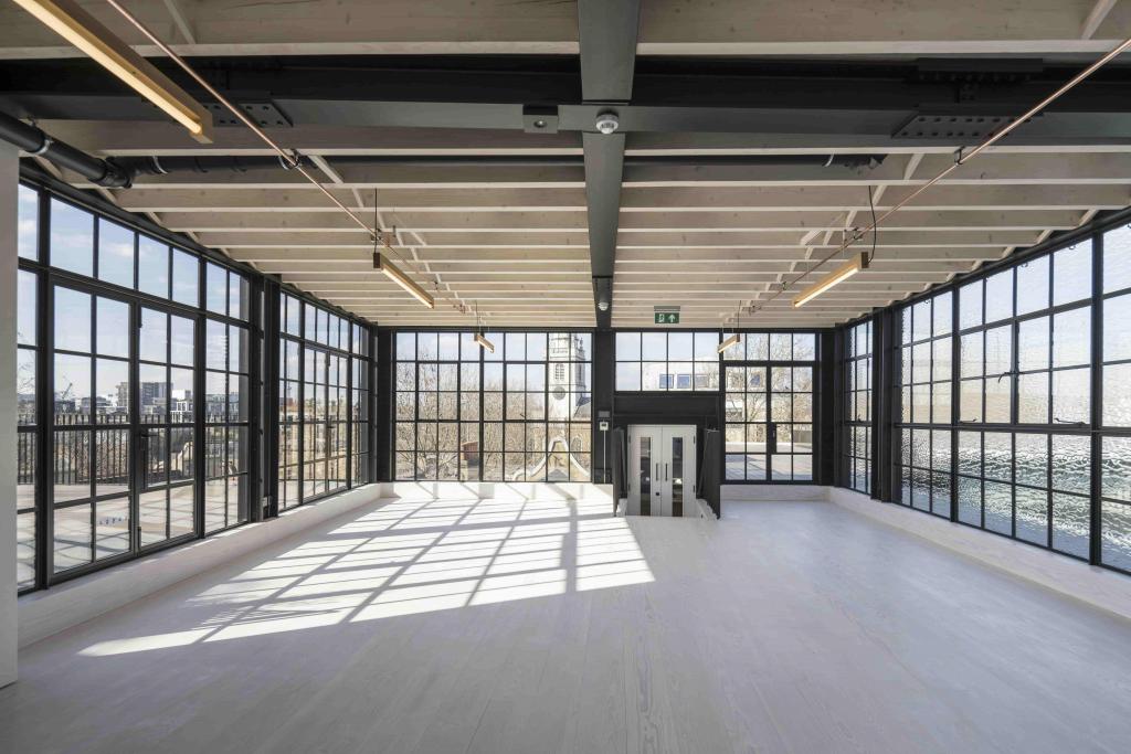 10-11 Clerkenwell Green – Office Space for Lease – Clerkenwell Submarket, London
