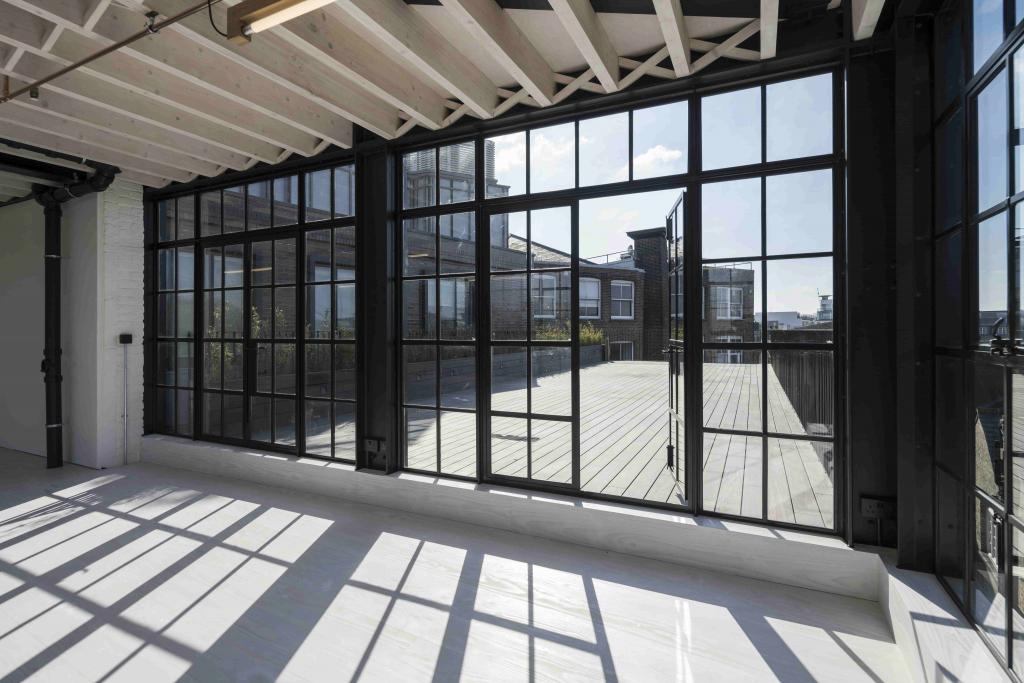 10-11 Clerkenwell Green – Office Space for Lease – Clerkenwell Submarket, London