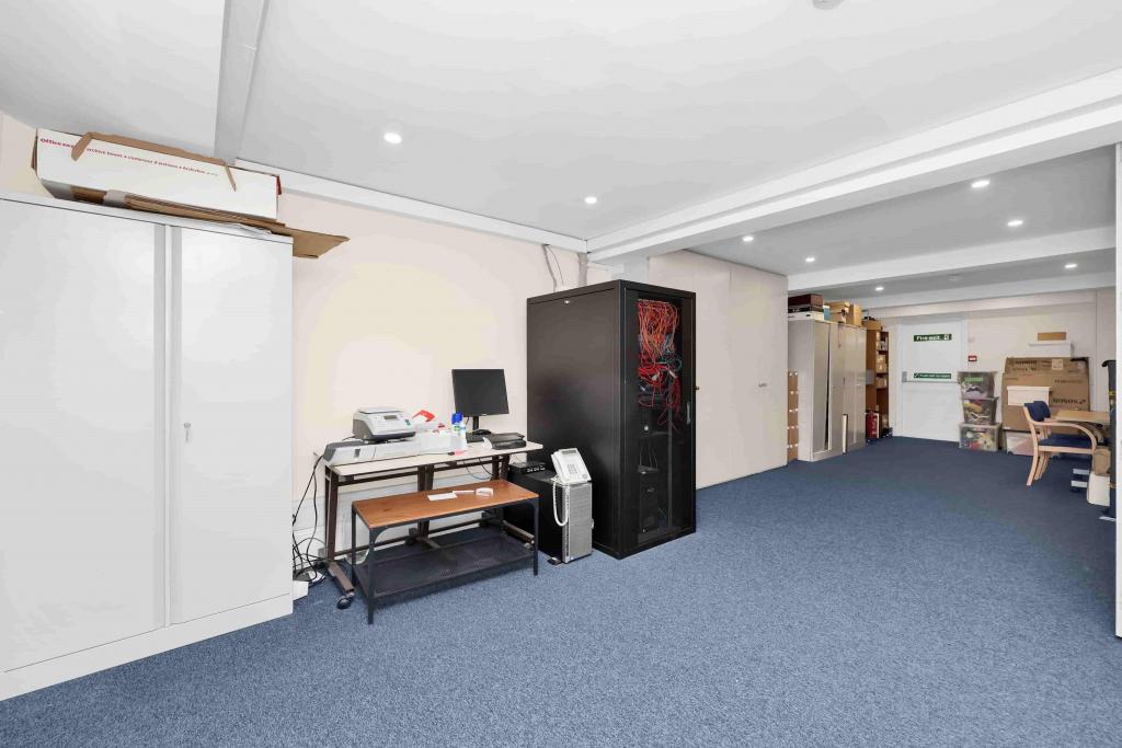 16 Clerkenwell Green – Office Space for Lease – Clerkenwell Submarket, Londonv