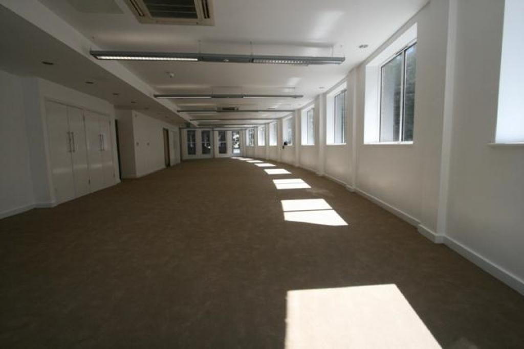 Farringdon Road – Office Space for Lease – Farringdon Submarket, London