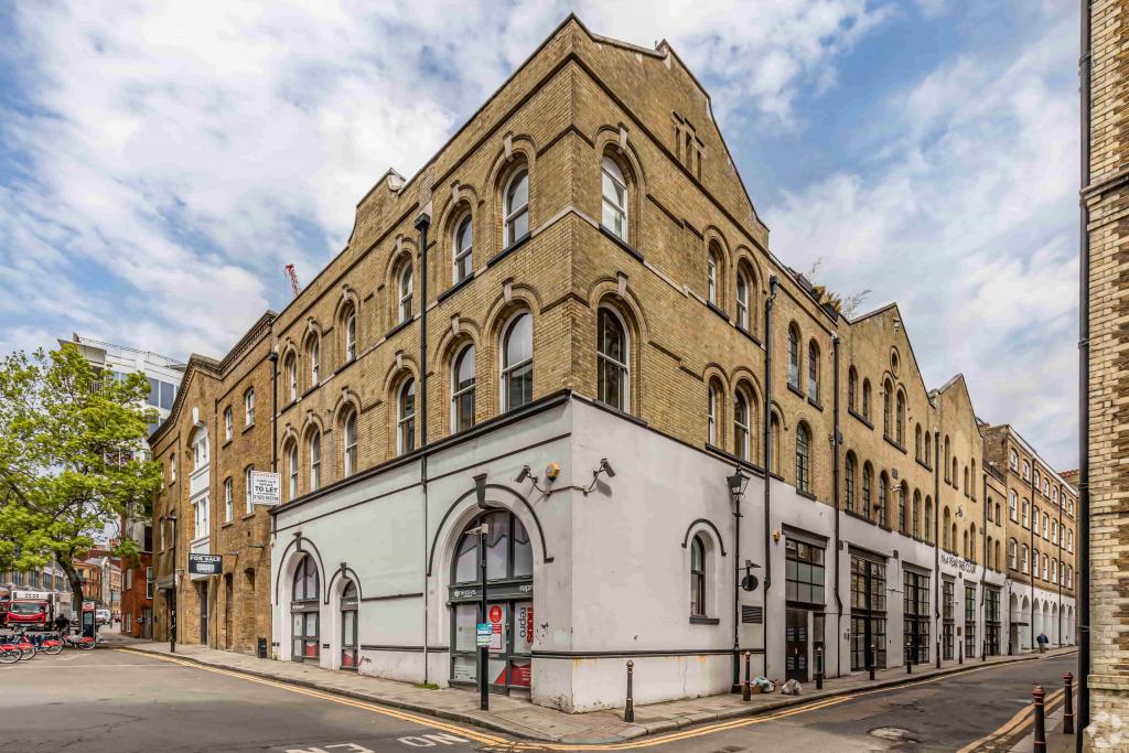 Pear Tree Court – Office Unit for Lease – Farringdon, London EC1R 0DS
