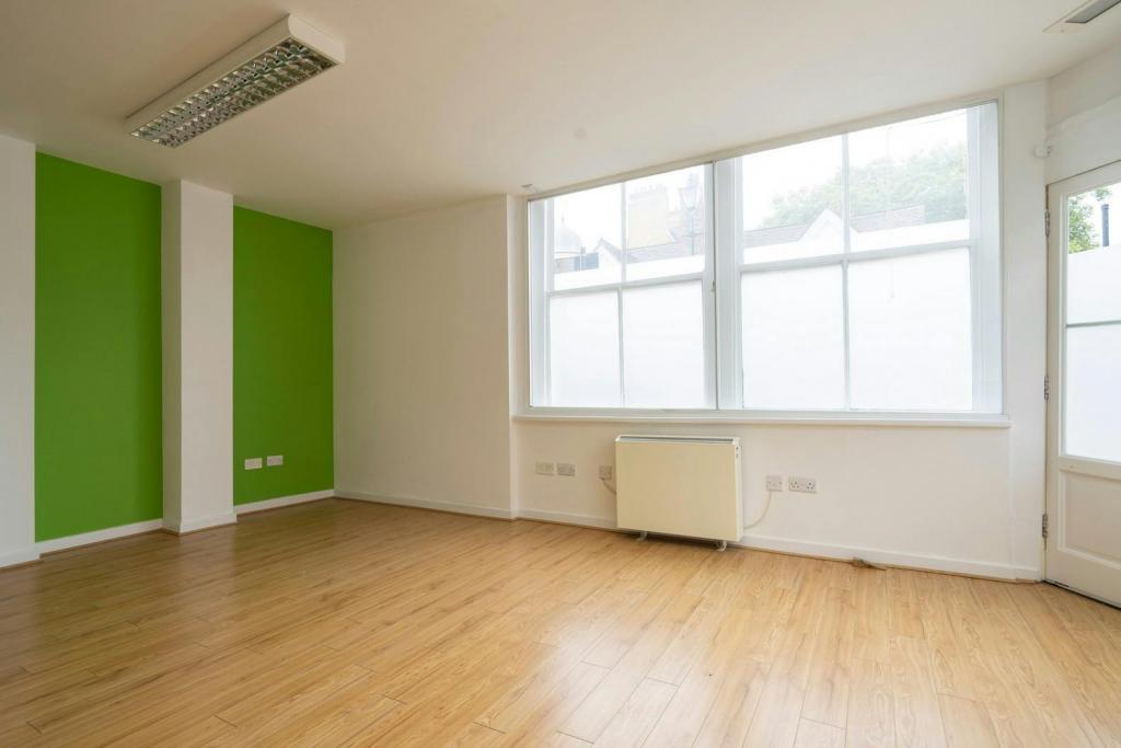 49A Skinner St – Retail/Residential for Sale – Clerkenwell, London EC1R 0HR