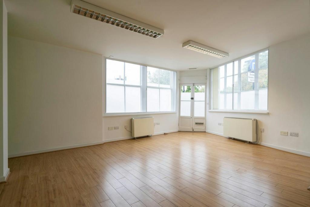 49A Skinner St – Retail/Residential for Sale – Clerkenwell, London EC1R 0HR