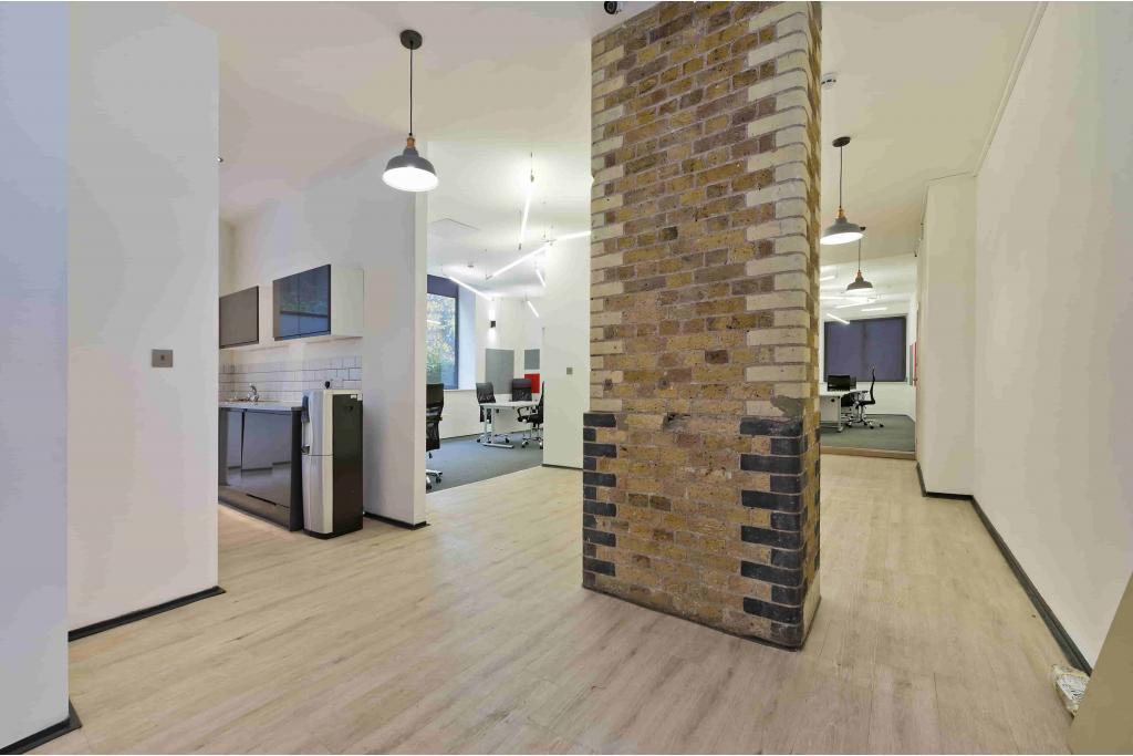 1 Rosebery Avenue – Office Space for Lease – Clerkenwell, London EC1R 4SR