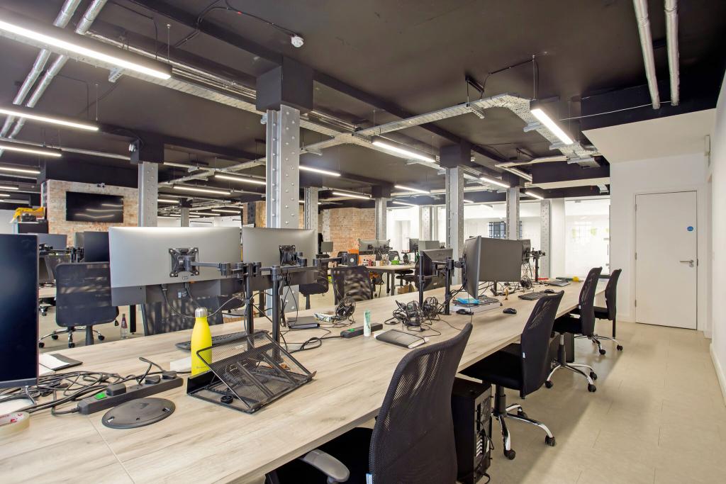 3-11 Eyre Street Hill – Office Unit for Sale – Farringdon, London EC1R 5ET