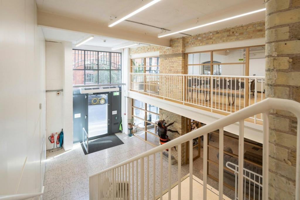 8-10 Warner Street – Light Manufacturing Unit for Lease – Clerkenwell, London EC1R 5HA