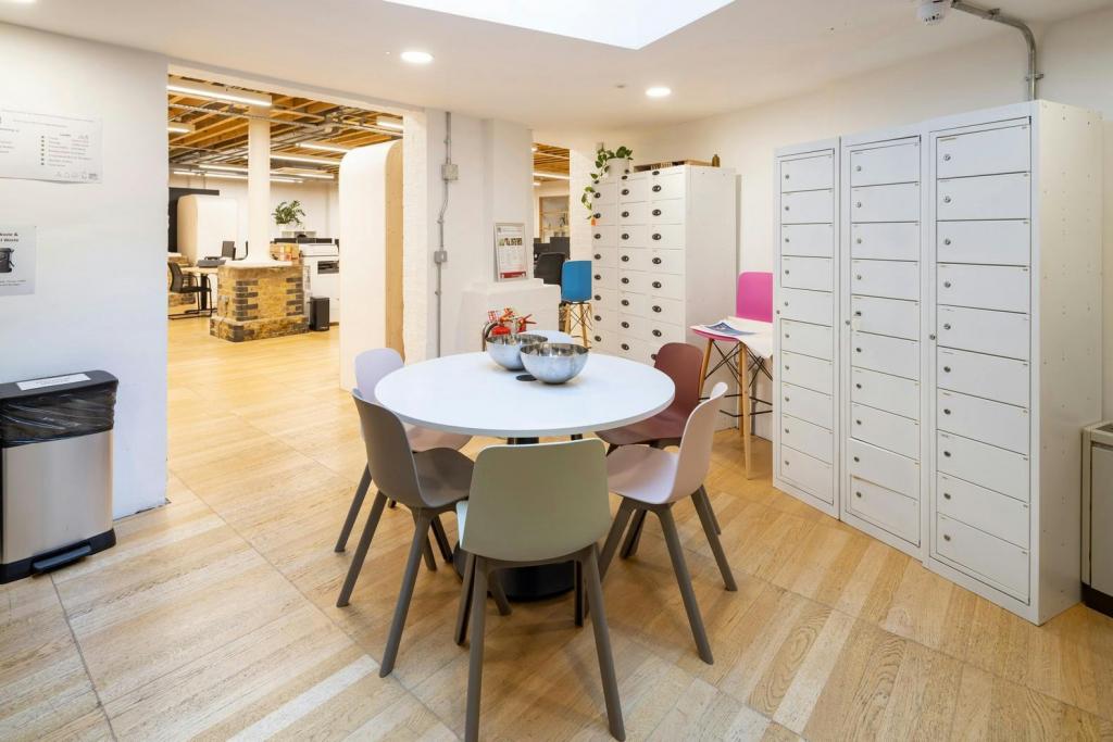 8-10 Warner Street – Light Manufacturing Unit for Lease – Clerkenwell, London EC1R 5HA