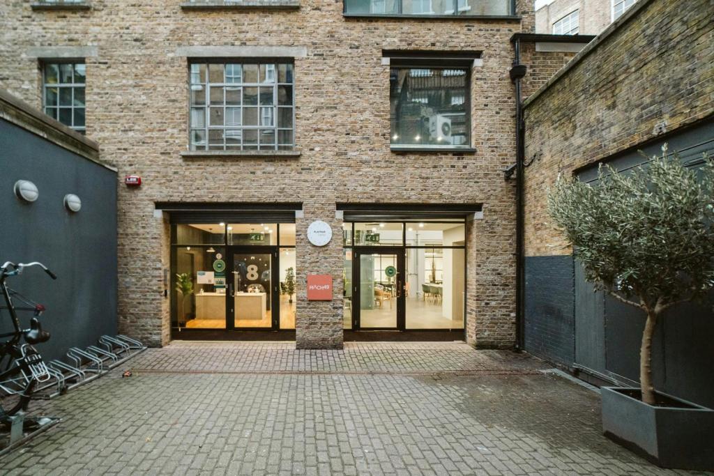 8 Warner Yard – Office Space for Lease – Clerkenwell, London EC1R 5EY