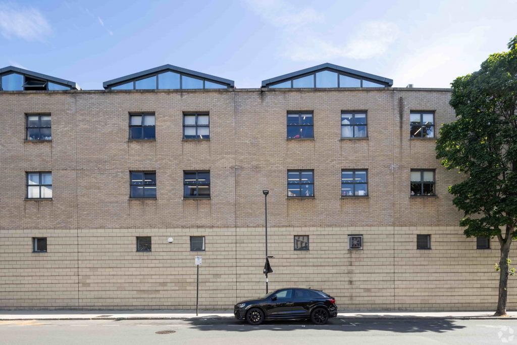Baker’s Yard – Office Unit for Sale – Clerkenwell, London EC1R 3DF