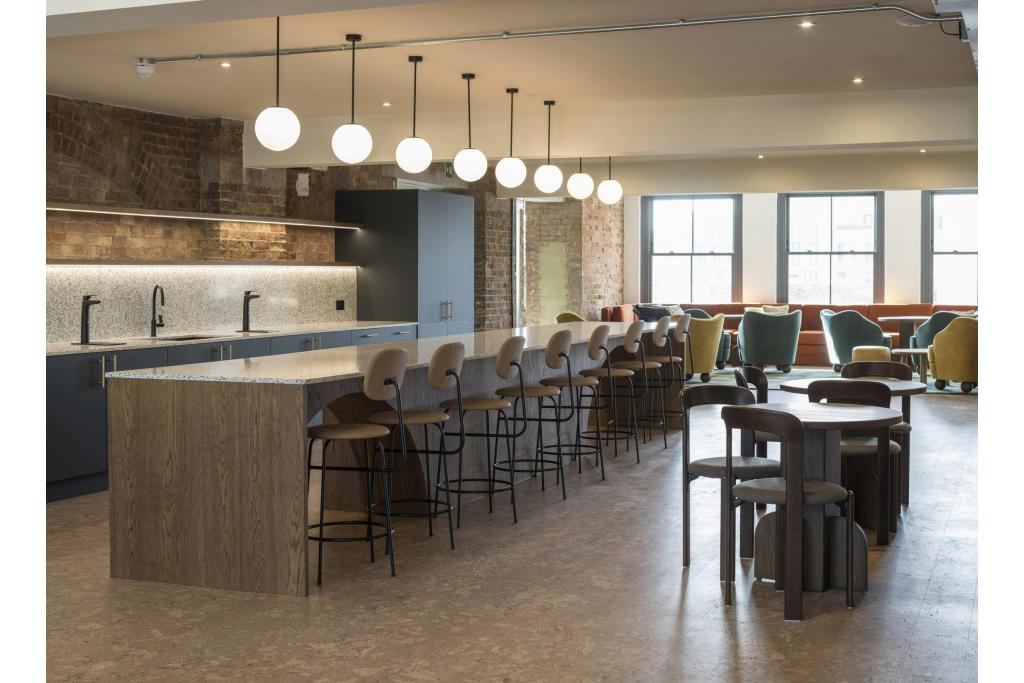 151-153 Farringdon Rd – The Waterman – Office Space for Lease – Farringdon, London