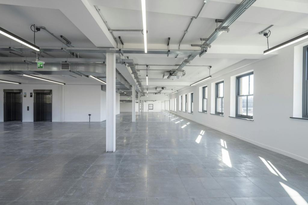151-153 Farringdon Rd – The Waterman – Office Space for Lease – Farringdon, London