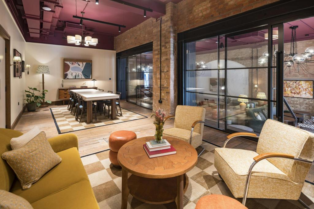 151-153 Farringdon Rd – The Waterman – Office Space for Lease – Farringdon, London