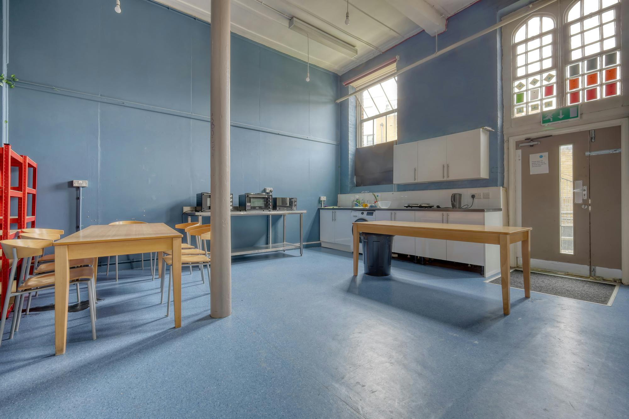 25 Amwell St – Clerkenwell Church Of England Primary School –Schools for Sale,Clerkenwell, London