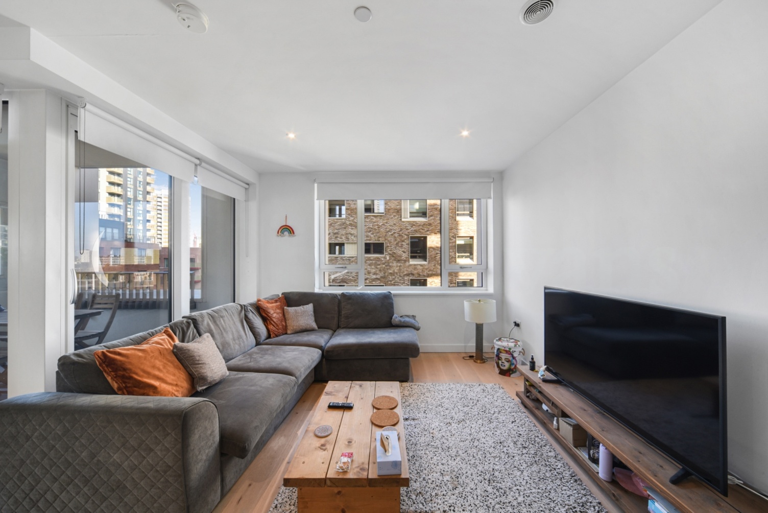 2 Bedroom Apartment for Sale – Elephant Park, Walworth Road, Elephant and Castle,