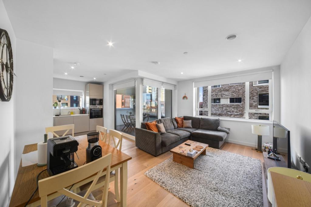 2 Bedroom Apartment for Sale – Elephant Park, Walworth Road, Elephant and Castle,