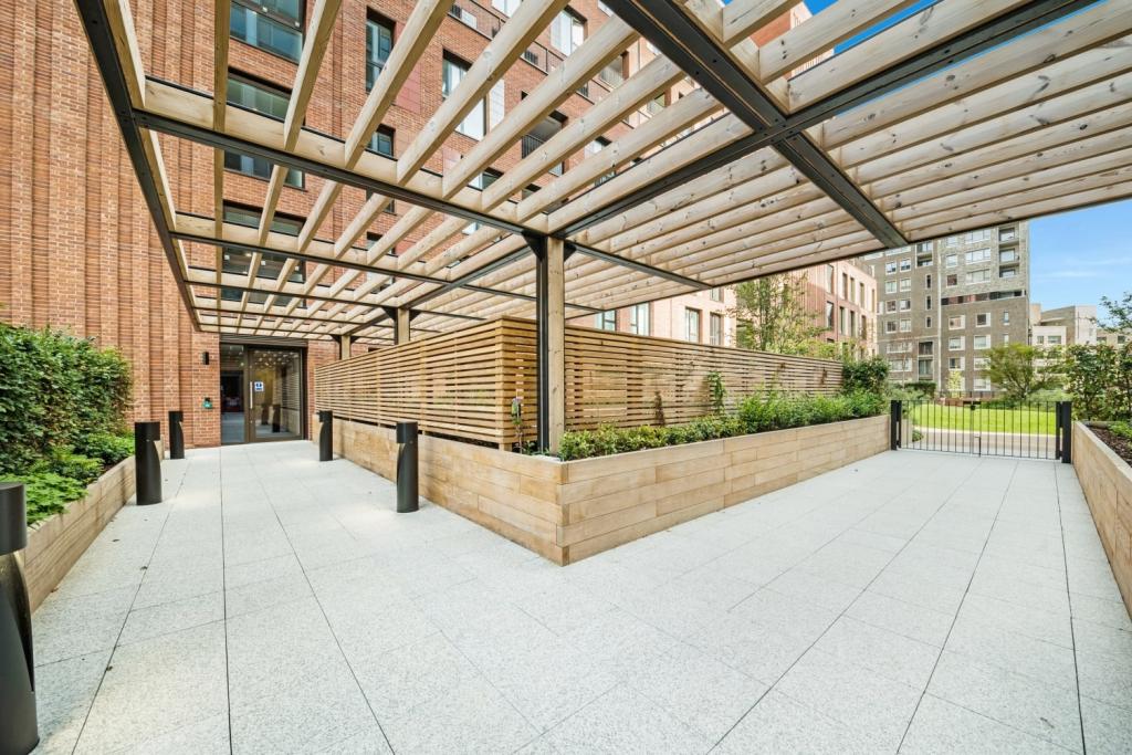 Luxury Studio Apartment for Sale – Deacon Street, Elephant Park, London SE17