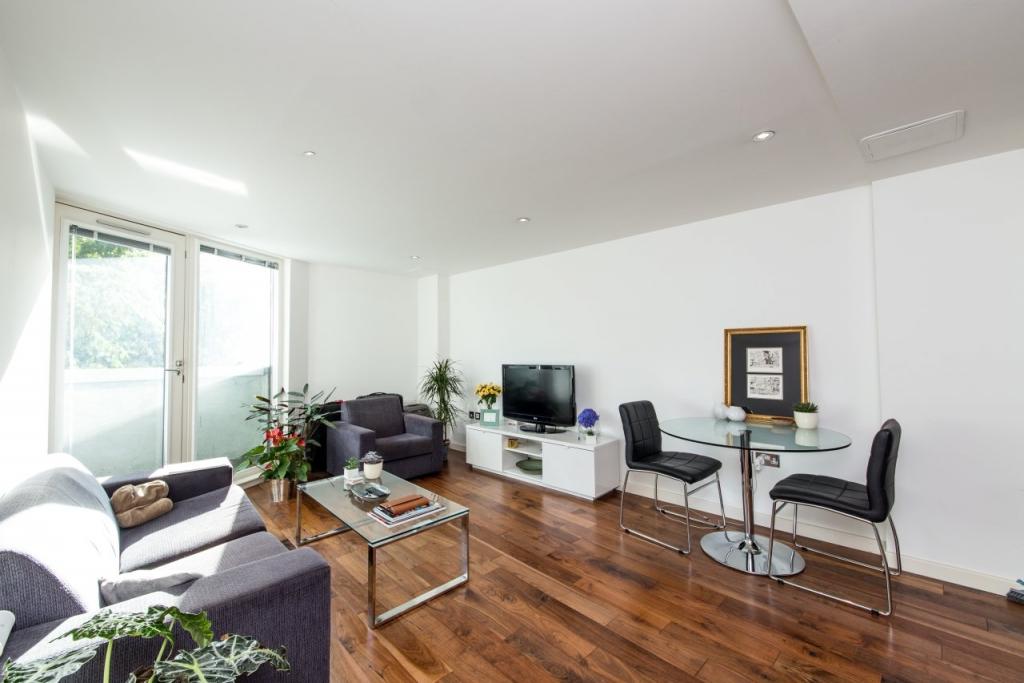 One-Bedroom Apartment for Sale – Saskia House, Hackney Road, Hackney, London