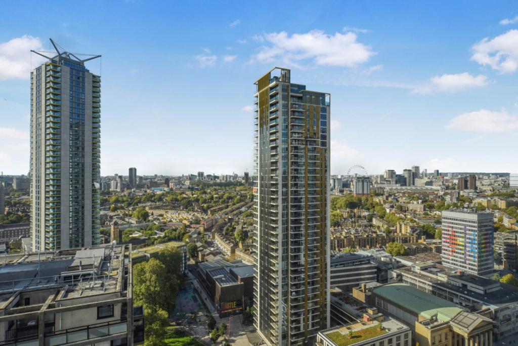 Strata, Walworth Road – 2 Bedroom Apartment for Sale – Elephant and Castle, London SE1