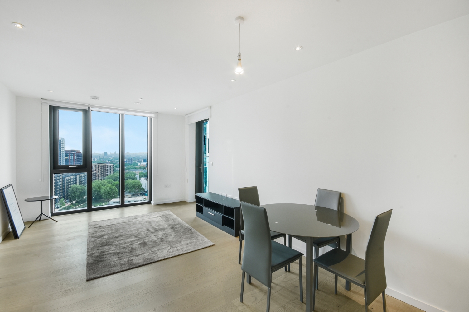 St. Gabriel Walk, One The Elephant – 1 Bedroom Apartment for Sale, Elephant & Castle, London