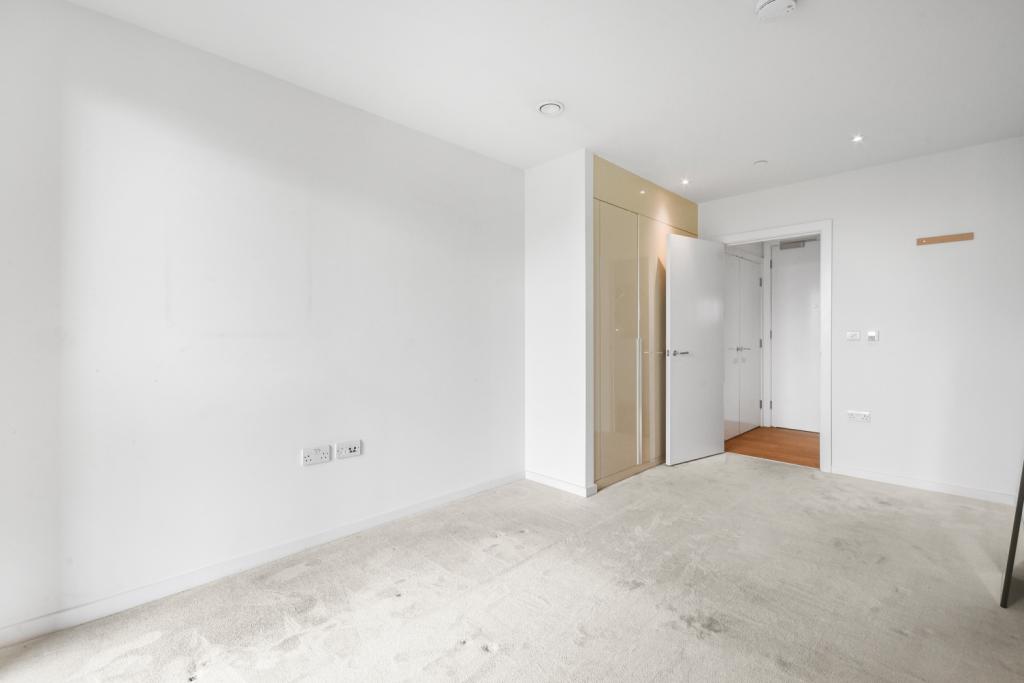 St. Gabriel Walk, One The Elephant – 1 Bedroom Apartment for Sale, Elephant & Castle, London