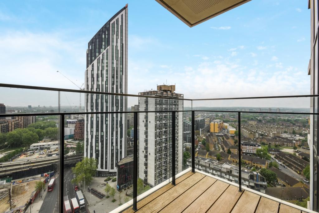 St. Gabriel Walk, One The Elephant – 1 Bedroom Apartment for Sale, Elephant & Castle, London