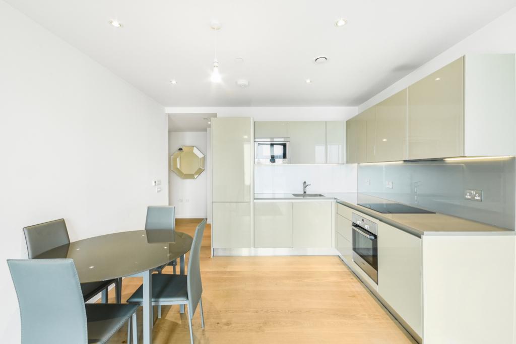 Walworth Road, Elephant Park – 1 Bedroom Apartment for Sale – Elephant & Castle,