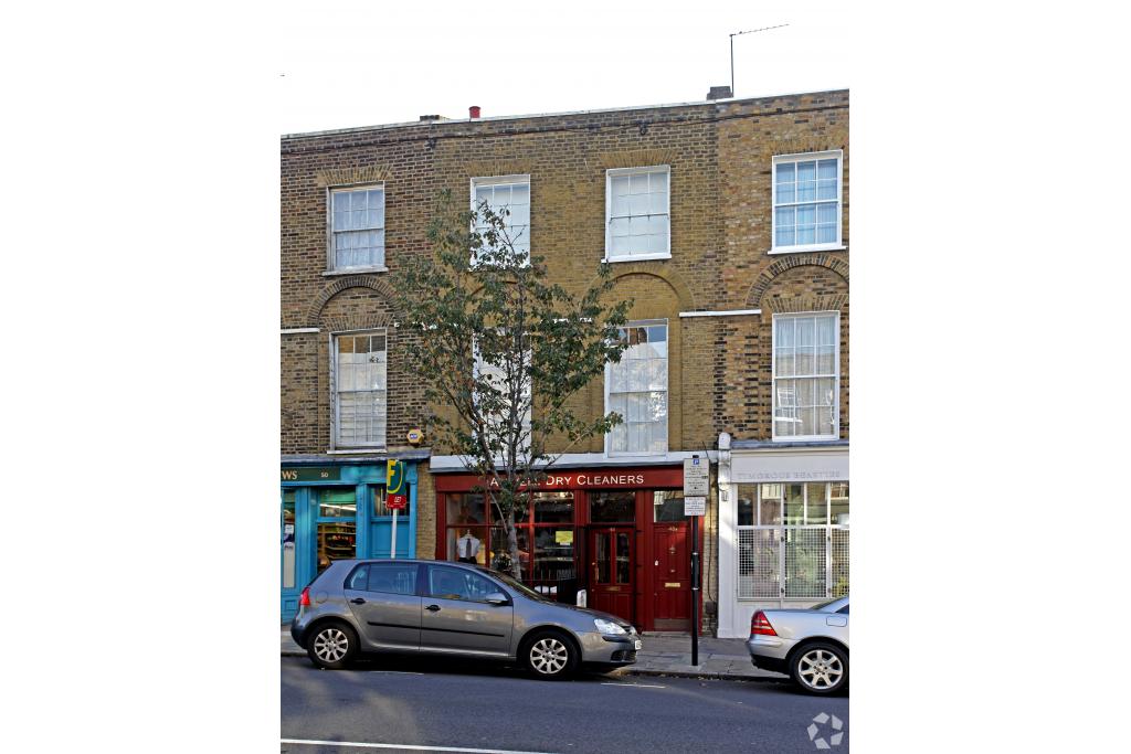 48 Amwell St – Shopfront Retail/Residential – Islington, London EC1R 1XS