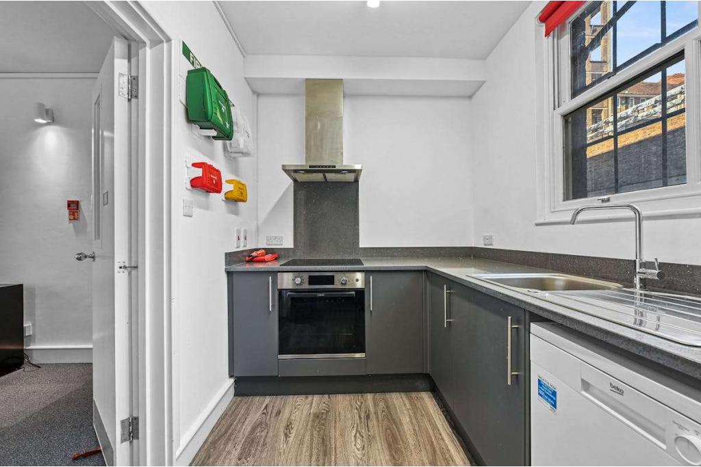 1 Coldbath Square – Office Space for Lease – Clerkenwell, London EC1R 5HL