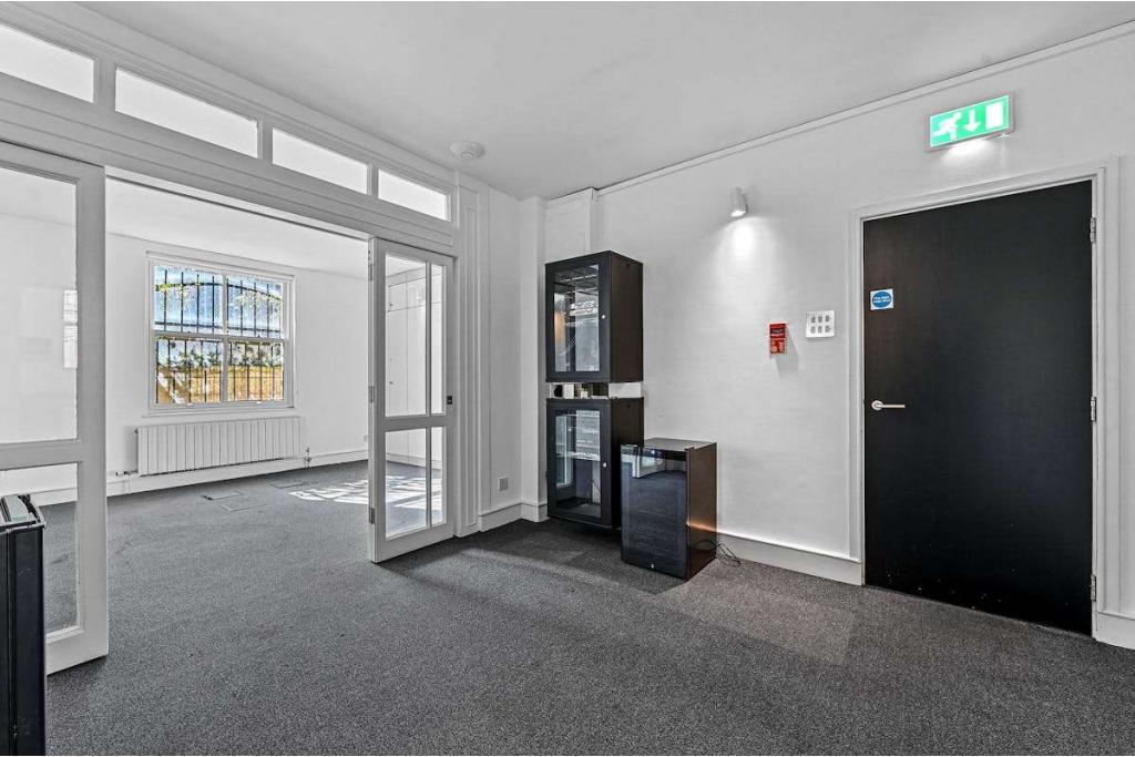 1 Coldbath Square – Office Space for Lease – Clerkenwell, London EC1R 5HL