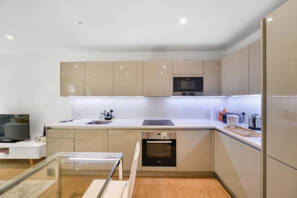 Elephant Park, Sayer Street, Elephant and Castle, London SE17 – 1 Bedroom Apartment for Sale
