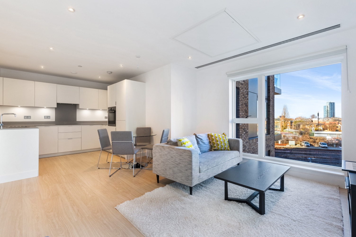 Cherry Orchard Road, Croydon, London CR0 – 1 Bedroom Apartment for Sale